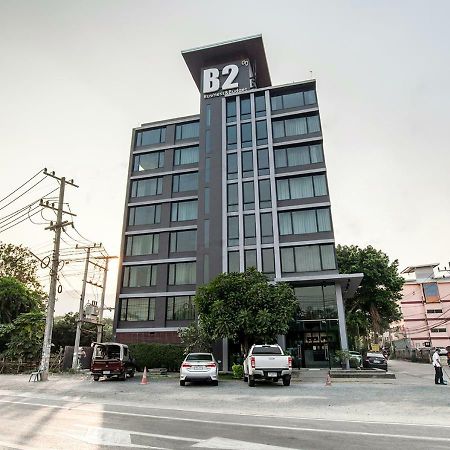 B2 Black Business And Budget Hotel Чиангмай Екстериор снимка
