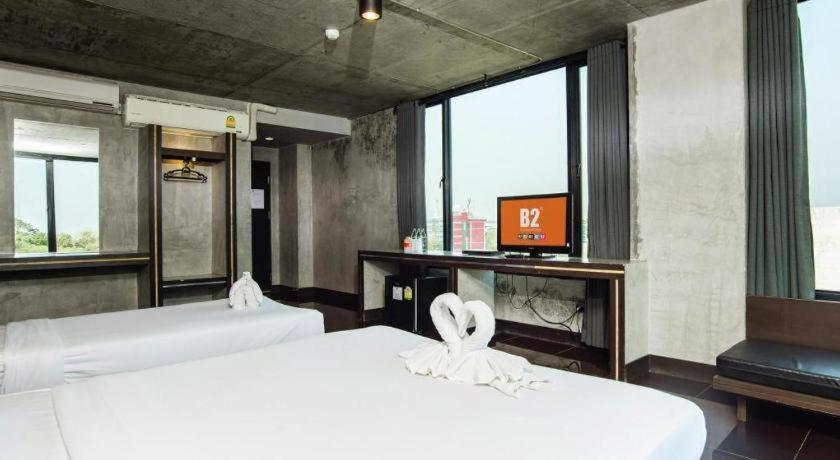 B2 Black Business And Budget Hotel Чиангмай Екстериор снимка