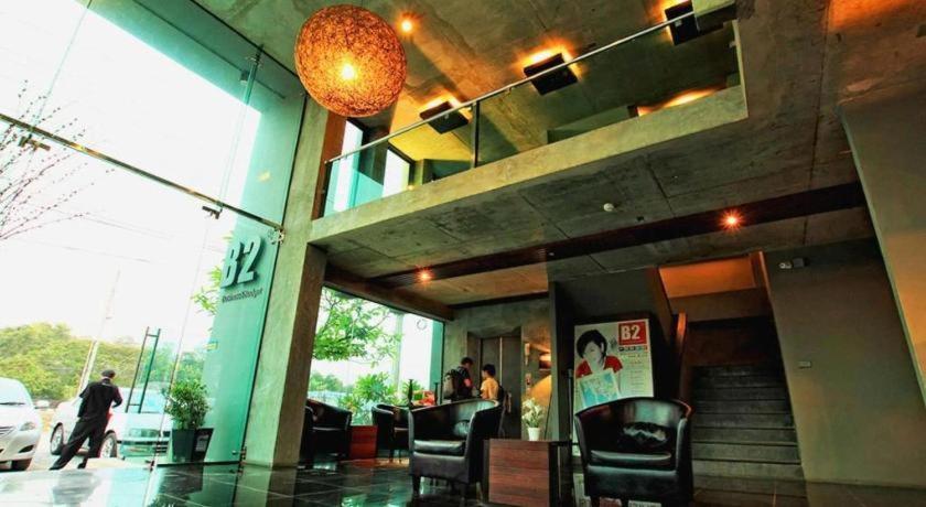 B2 Black Business And Budget Hotel Чиангмай Екстериор снимка